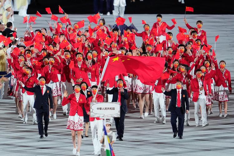中国奥运代表团启程前往东京
